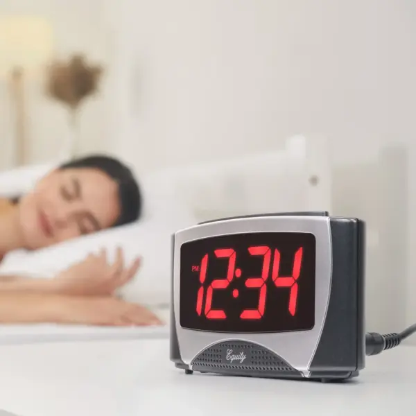 30029-USB 1.2in LED Alarm Clock - Image 3