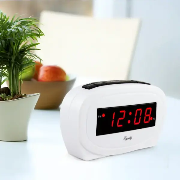 30227 0.6 inch Red LED Alarm Clock - Image 3